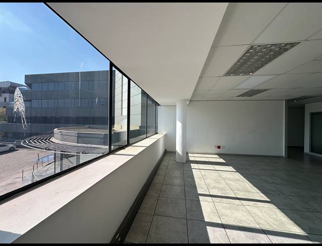 197M² OFFICE TO LET IN CENTURION CENTRAL